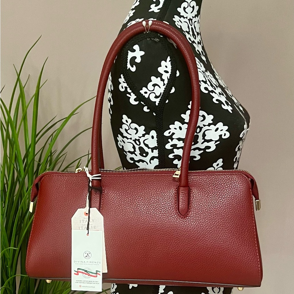 DIVINA FIRENZE Ruby Italian Leather Shoulder Bag